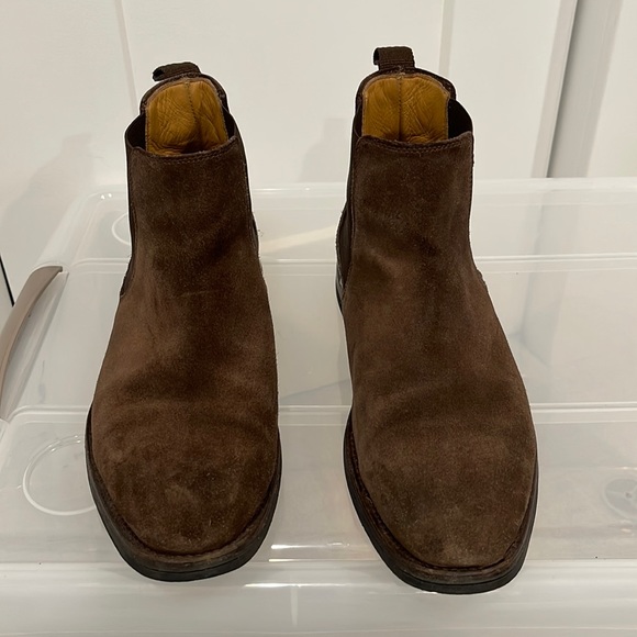 Russell Bromley Brown Suede Boots 
